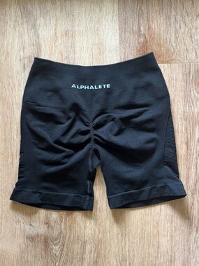 Alphalete Amplify Shorts